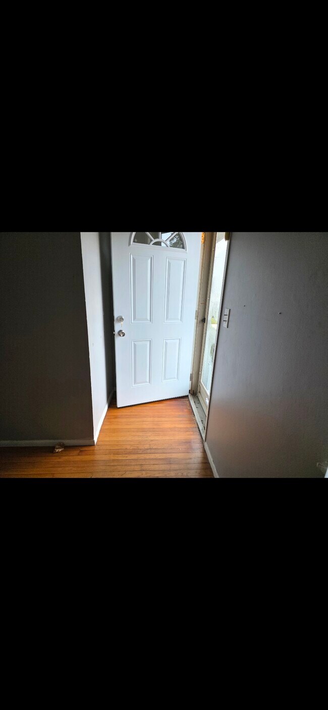 Foto del edificio - 20766 Ehlert Ave