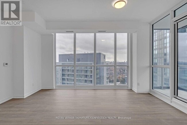 Building Photo - 32 Forest Manor Rd