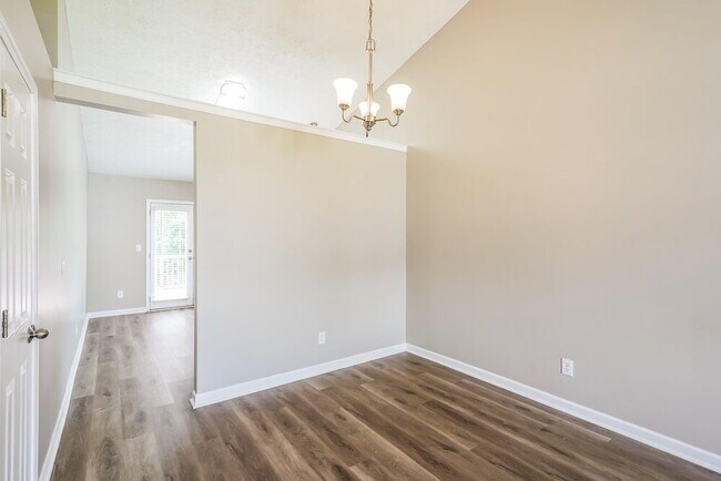 Foto del edificio - 3252 Cain Harbor Dr