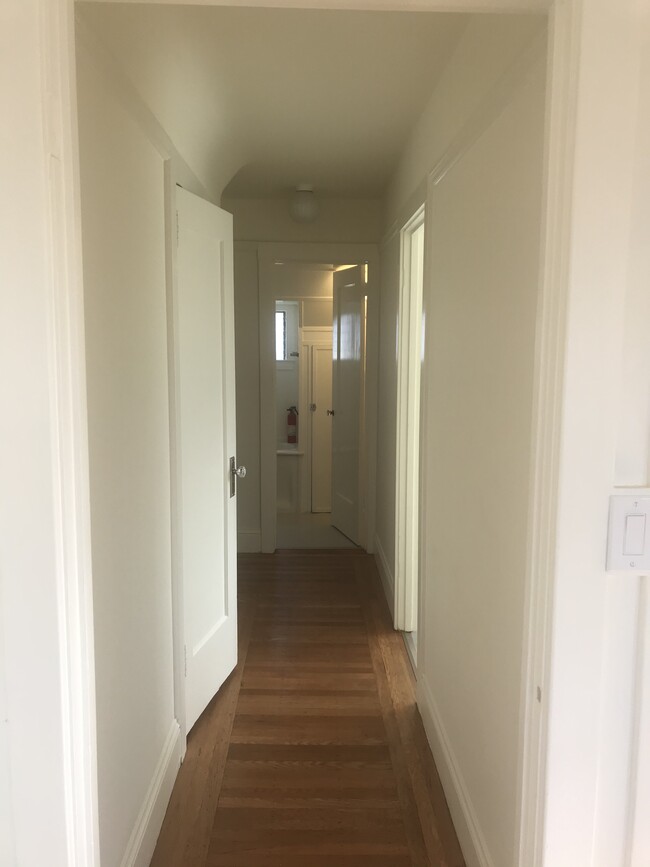 Foto del edificio - 2486 15th Ave