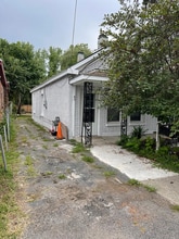 Building Photo - 46 Craig St