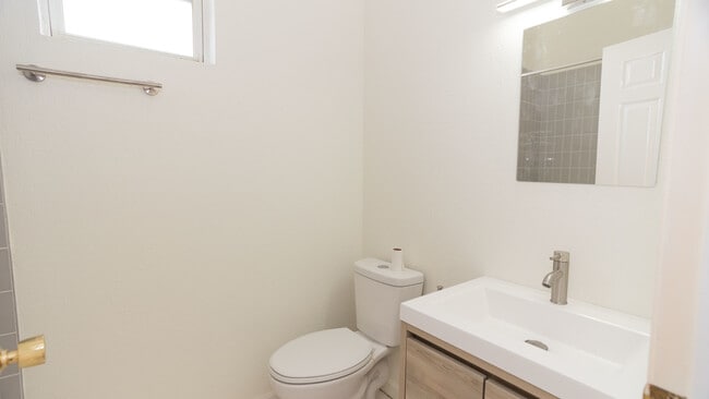 Foto del edificio - 1440 N Washtenaw Ave