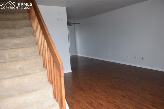 Building Photo - 4242 Moonbeam Dr