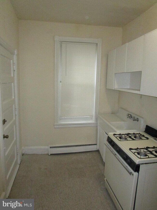 5709 Leonard St Unit 1ST FL, Philadelphia, PA 19135 Room for Rent in