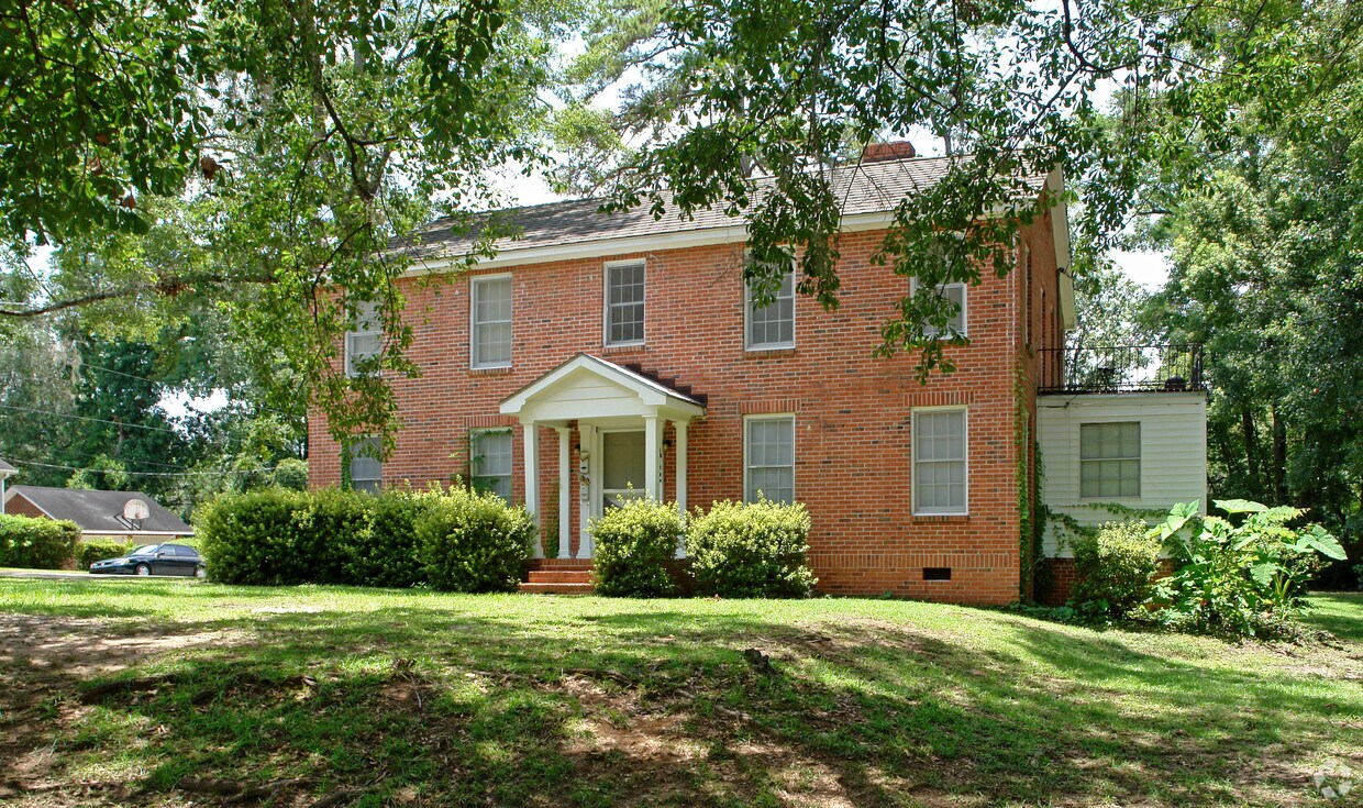 Building Photo - 1442 S Meridian St