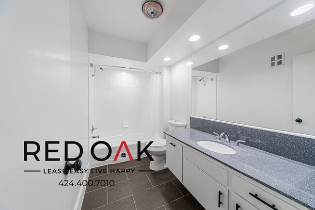 Foto del edificio - 18545 Clark St