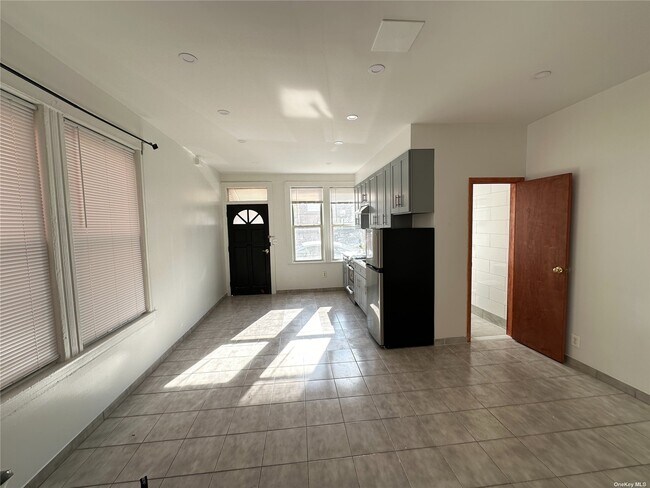 Foto del edificio - 21-17 21st St