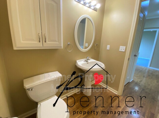 Foto del edificio - 2316 SW River Spring Rd