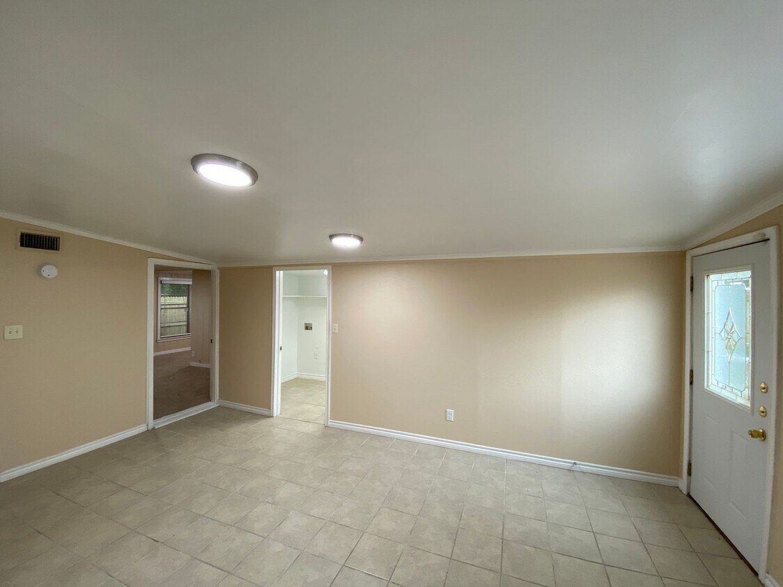 Primary Photo - Fort Worth Texas Homes Fort Rent "Ridglea ...