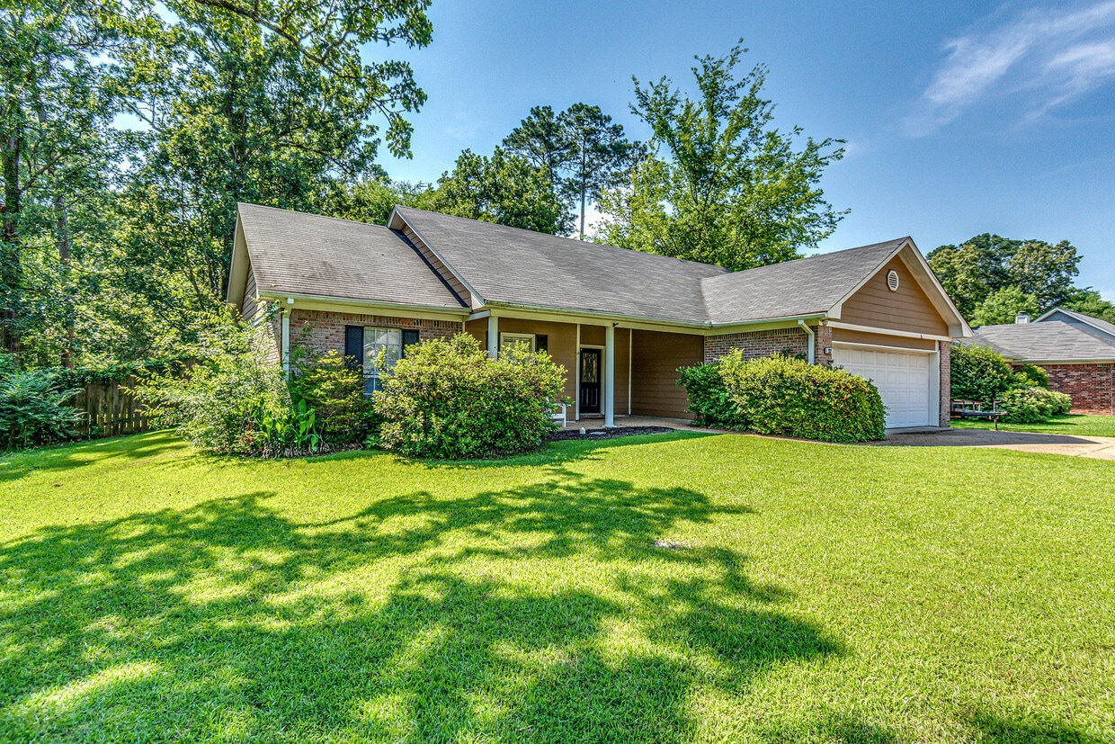 232 Mallard Dr, Brandon, MS 39047 House Rental in Brandon, MS