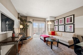 The Centerpoint Apartments Photo