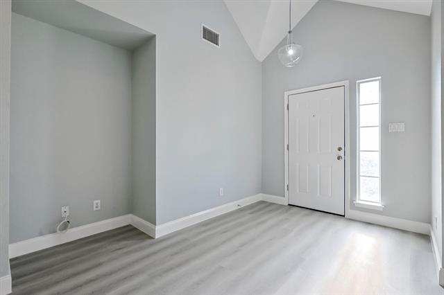 Building Photo - 7612 Sunburst Trail