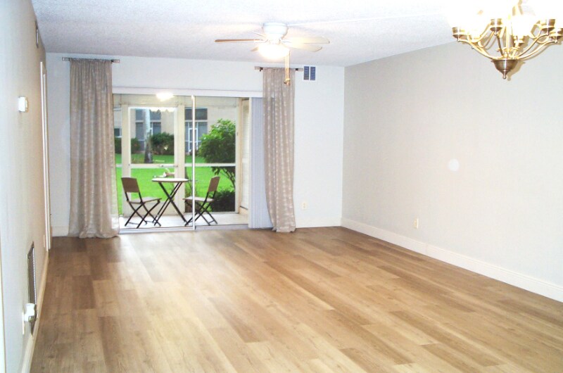 Foto principal - 5467 Rattlesnake Hammock Rd