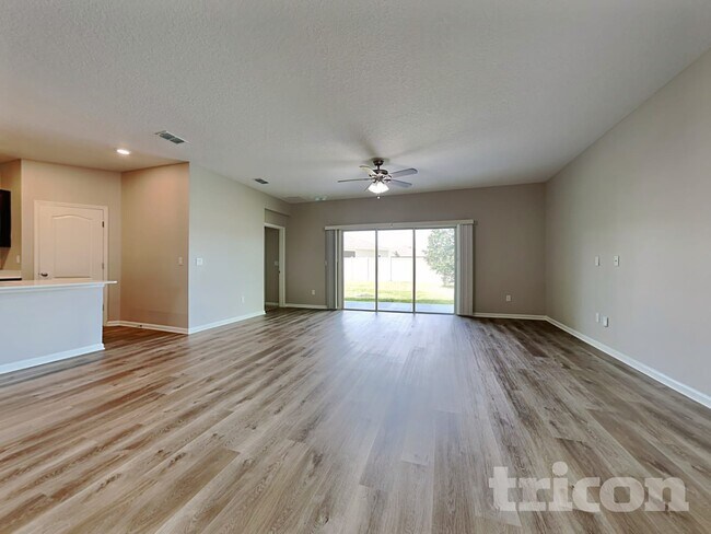 Foto del edificio - 154 Bloomfield Wy