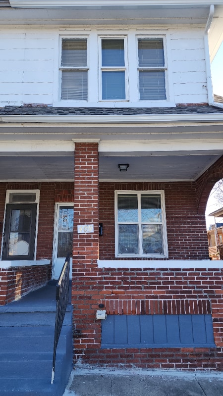 Building Photo - 409 Emerald St