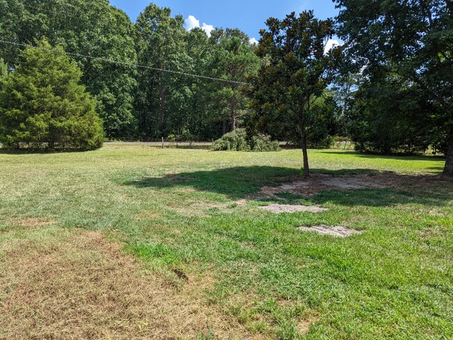 Building Photo - 4401 Keowee Rd