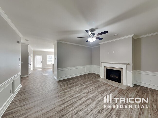 Foto del edificio - 2053 Lake Vista Drive