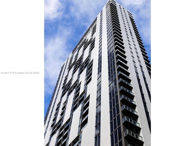 Building Photo - 151 SE 1st St