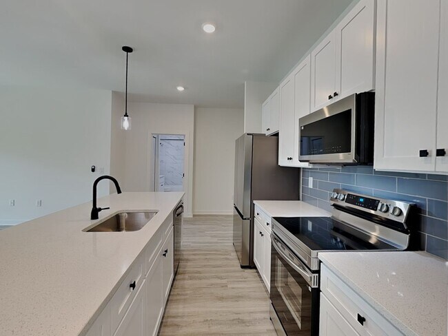 Foto del edificio - 2434 Quentin Ave S