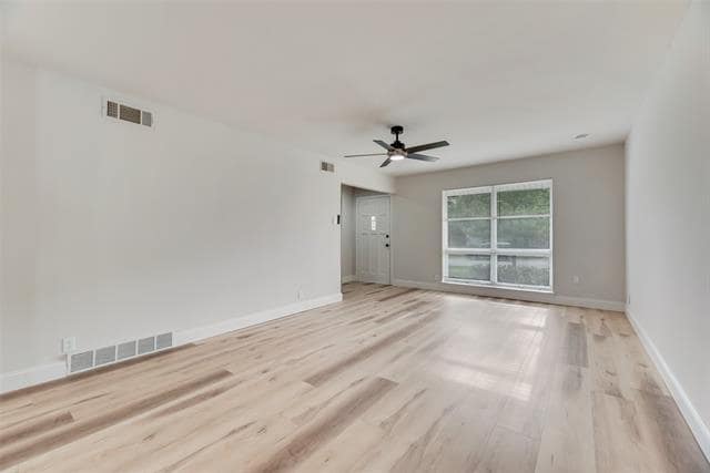 Building Photo - 13946 Heartside Pl