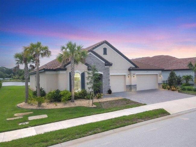 Building Photo - 7228 Great Egret Blvd