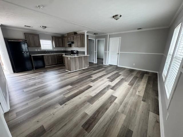 Foto del edificio - 240 Creek Water Cir