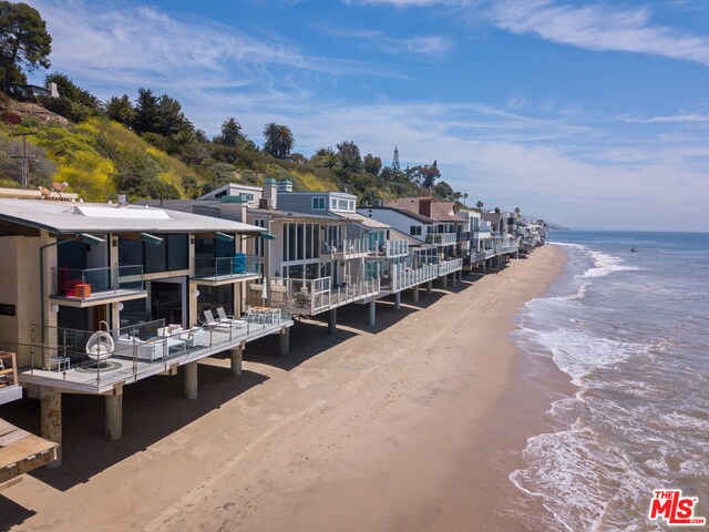 Primary Photo - 26966 Malibu Cove Colony Dr