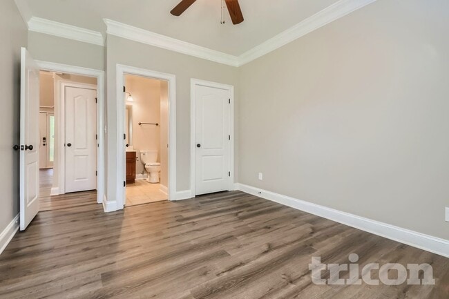 Foto del edificio - 316 Norway Spruce Ct