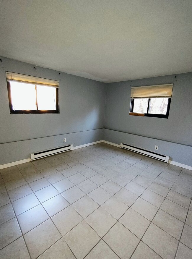 Building Photo - ****Mansfield Two Bed Condo $1,695****