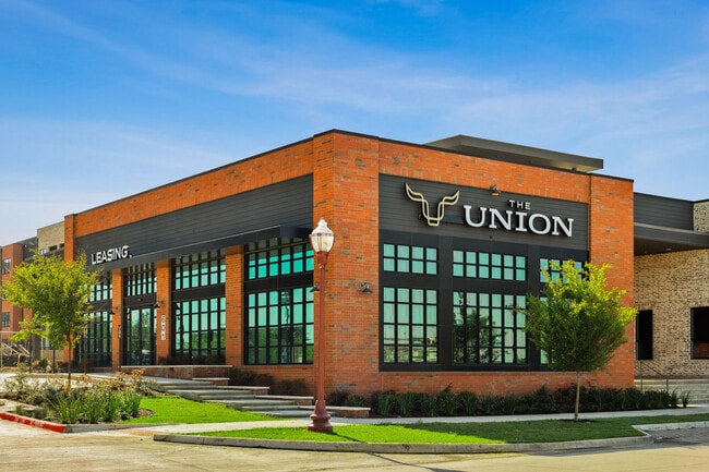 Building Photo - The Union at Stockyards