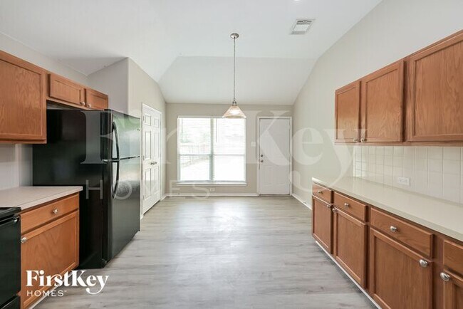 Foto del edificio - 17111 Cutter Way