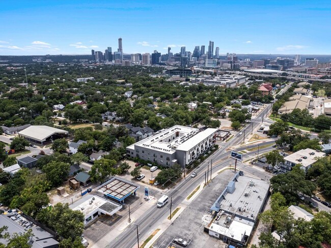 Aerial Downtown - 2213 Poquito St