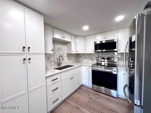 Primary Photo - 7930 E Camelback Rd