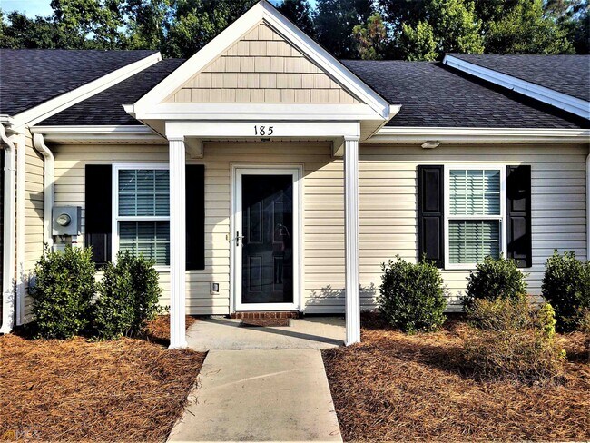 Building Photo - 185 Buckhaven Way