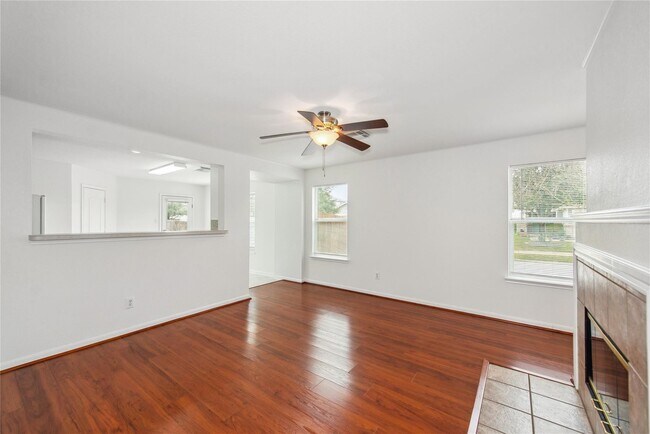 Foto del edificio - 16310 Chandler Ridge Ln