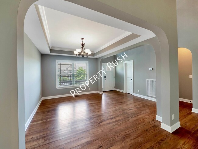 Building Photo - 7962 Burgundy Cir