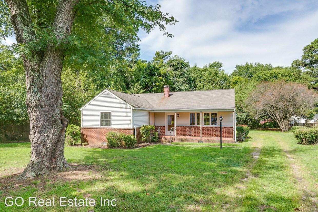 Primary Photo - 3 br, 1 bath House - 2914 Skipwith Rd