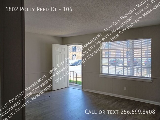 Foto del edificio - 1802 Polly Reed Ct