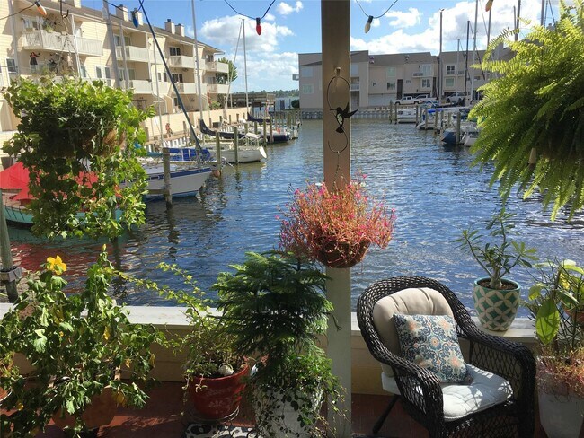 Foto del edificio - 4747 E NASA Pkwy