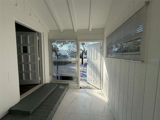 Foto del edificio - 4711 10th Ave S