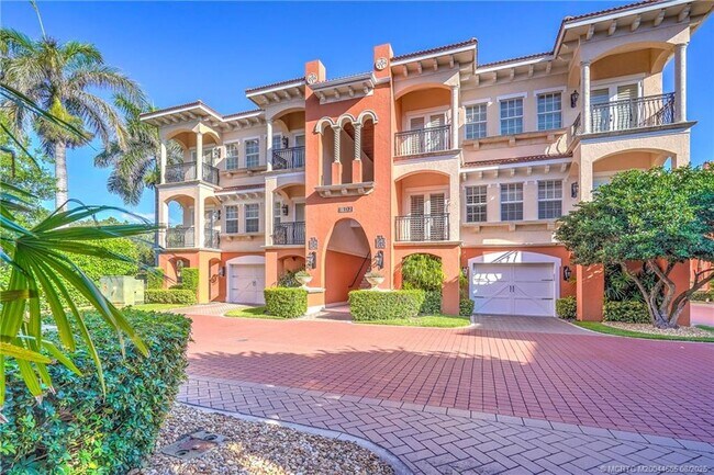 Foto del edificio - 1528 NE Outrigger Landings Dr