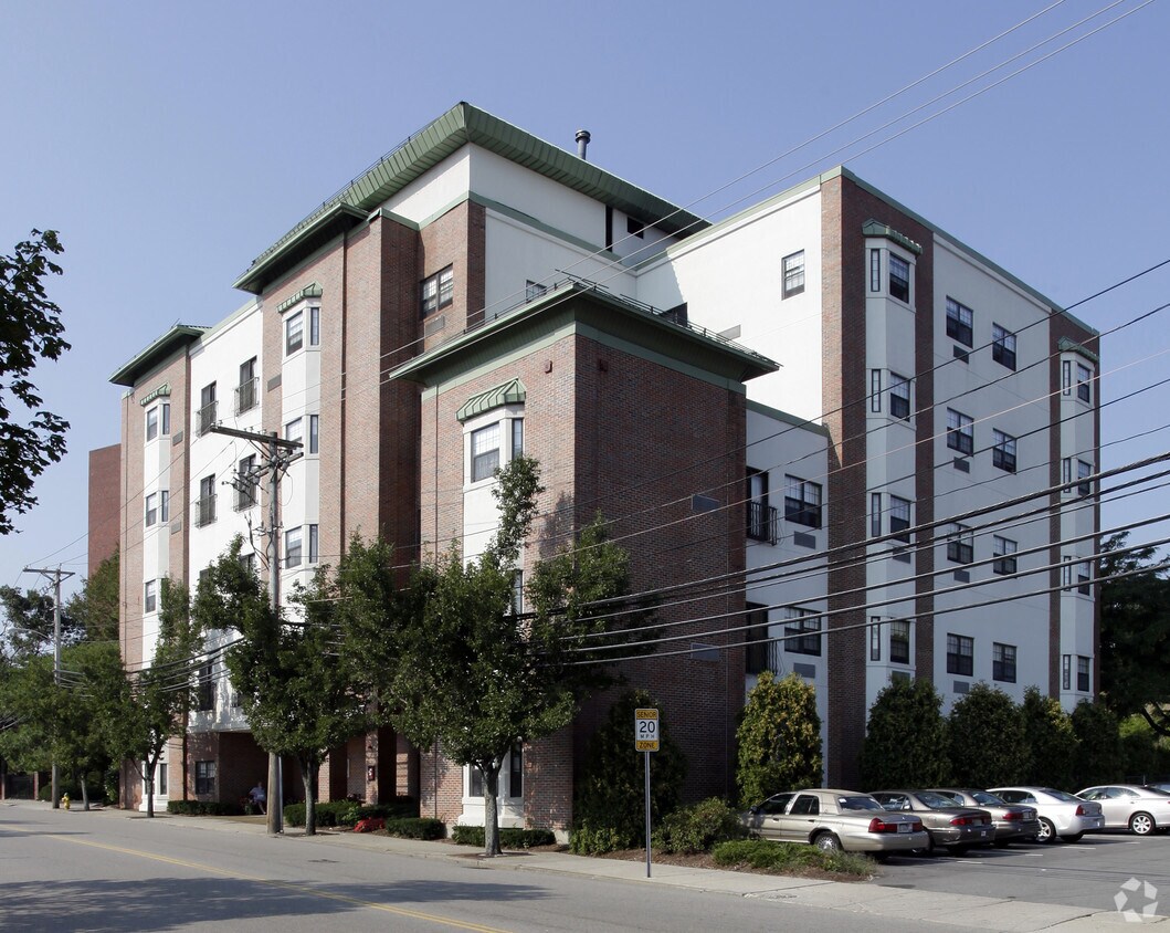 99 Granite St 50+ Residence Apartments at 99 Granite St Quincy, MA