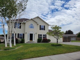 Foto principal - 302 W Canyon Lakes Dr