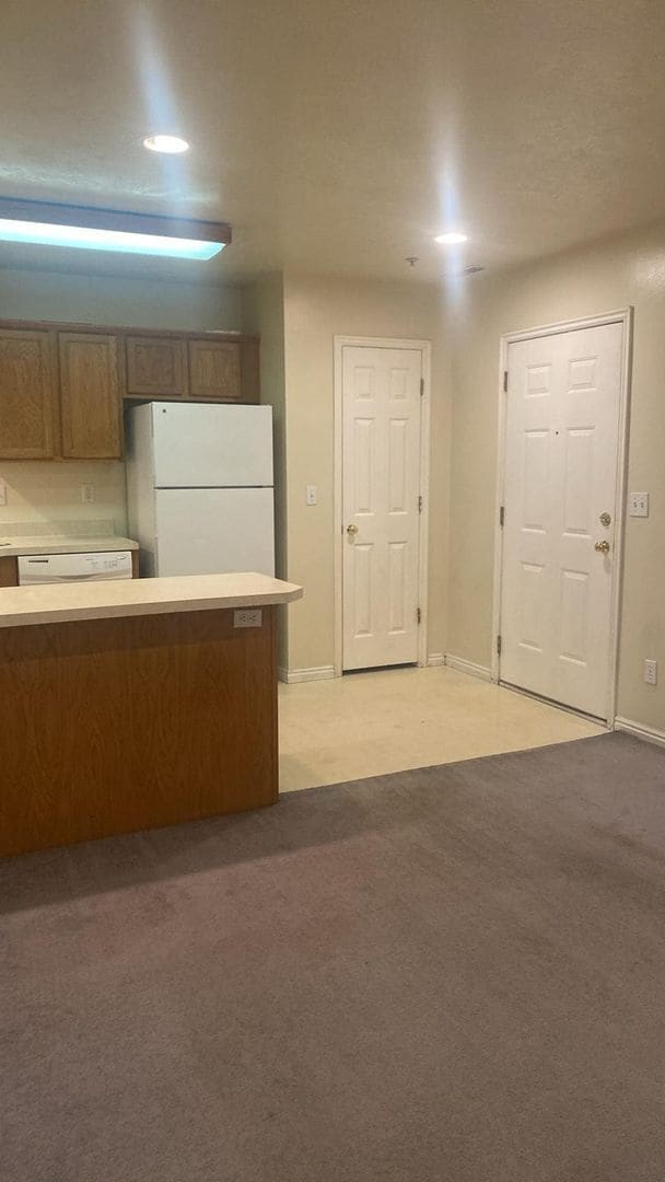 Building Photo - Great One Bedroom near Provo Rec Center, U...