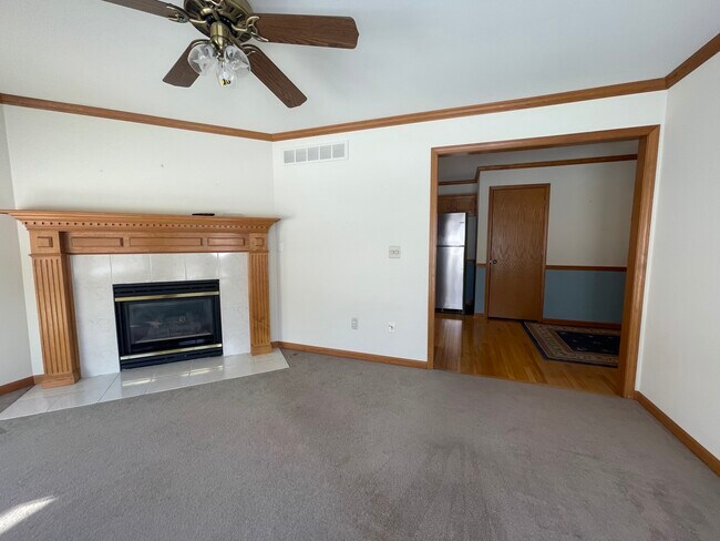 Foto del edificio - 33523 Roselawn St