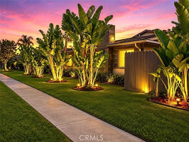 Foto del edificio - 17092 Emerald Ln