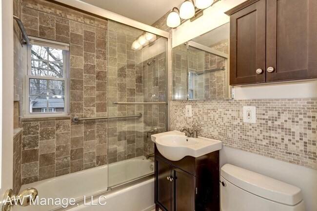 Building Photo - 3 br, 2 bath House - 9514 Pin Oak Dr