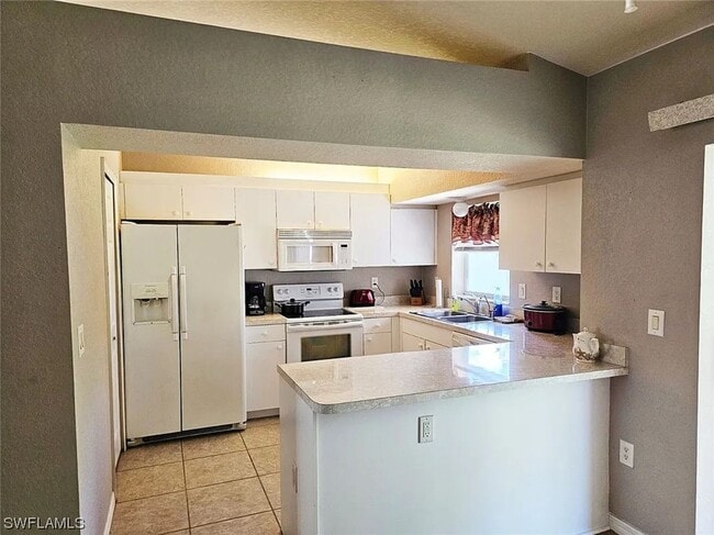 Building Photo - 3003 Nadine Ln