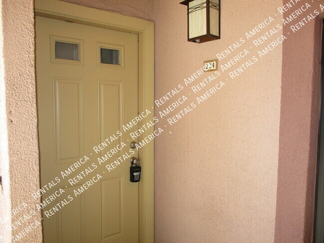 Foto del edificio - 330 S Beck Ave