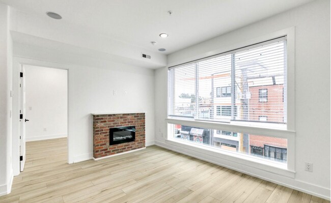 Building Photo - 2054 N 2nd St